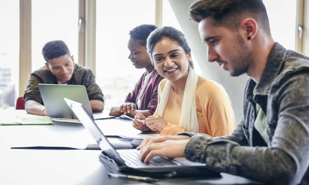 Professional Wealth Management Education Supporting Long-Term Financial Career Growth